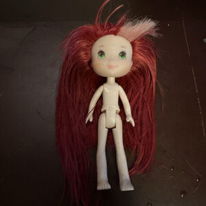 BERRY BLENDS STRAWBERRY SHORTCAKE DOLL ~ NUDE ~ Hasbro Strawberry Shortcake Doll